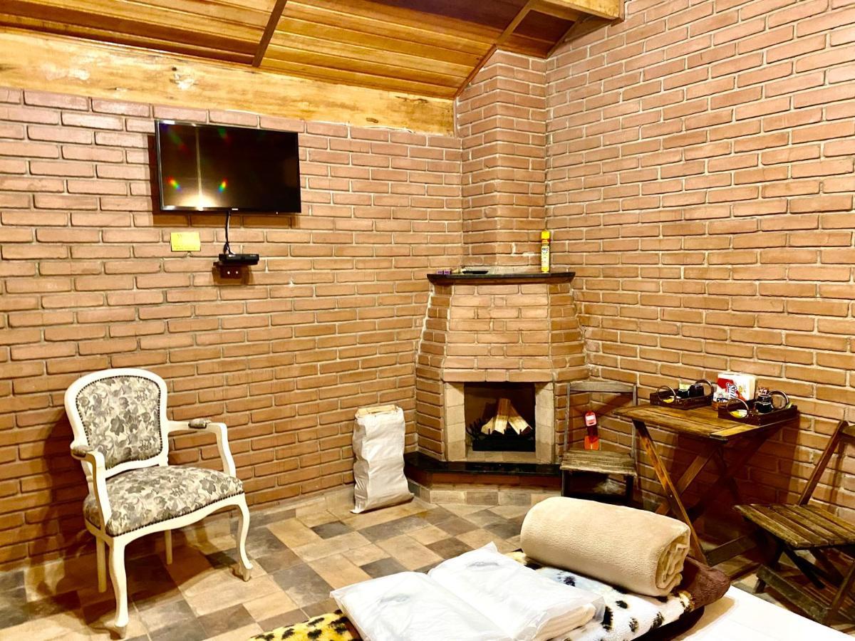Chales Marinelli Em Sao Roque Ngoại thất bức ảnh